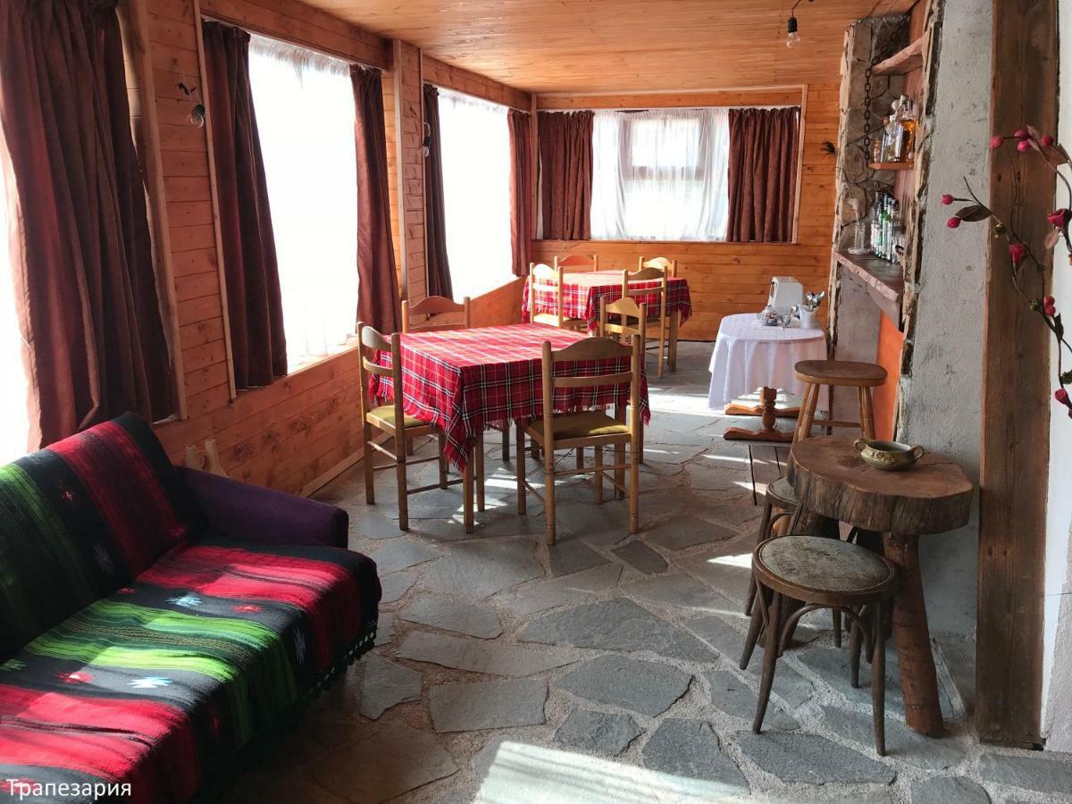 Vasi Apartments Dobrinishte Buitenkant foto